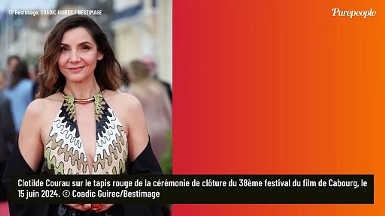 Clotilde Courau épaules à l'air, Emmanuelle Béart et sa fille Nelly Auteuil complices... parterre de stars à Cabourg