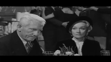 BLACK & WHITE -- MYRON __ '''Η ΔΙΚΗ ΤΗΣ ΝΥΡΕΜΒΕΡΓΗΣ''' {{{ 1ο }}}  (ENGLISH-ITALIAN-DEUTSCHE)