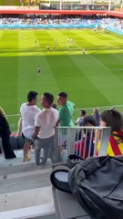 Ferran Jutglà animando al Barça B de Rafa Márquez contra el Córdoba