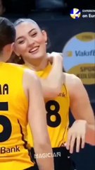 Zehra Guens is giving ❤️#youtubeshorts #shortsviral #zehragunes #viral #shorts #volteybell