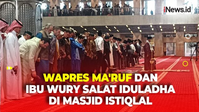 Momen Wapres Ma'ruf Amin Bersama Ibu Wury Salat Iduladha di Masjid Istiqlal Jakarta
