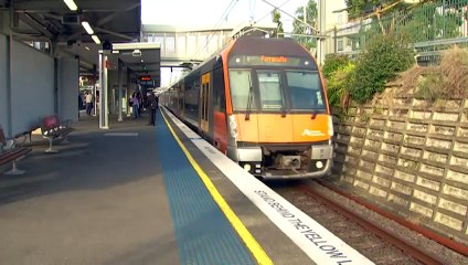 Signal repairs causing major train disruption in Sydney