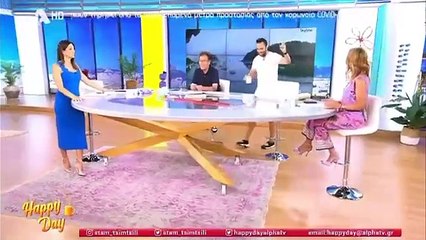 Τσιμτσιλή: «Βρήκες τον δρόμο; Γιατί άργησες; Ήρθες και με τρύπια μπλούζα»-Άλλαξε ρούχο στον αέρα!83_4096573704975099216_n