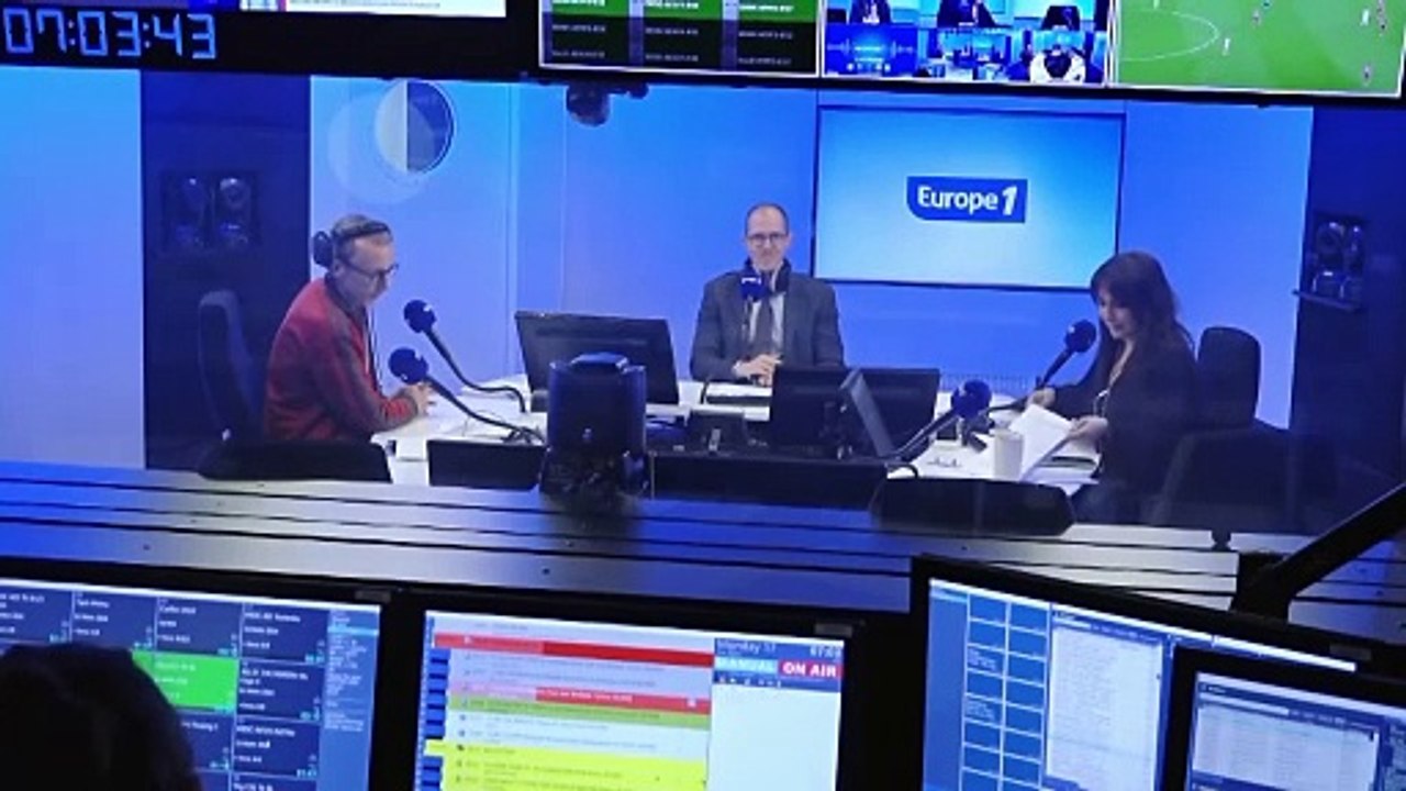 Législatives 2024 : Emmanuel Macron prêt à mettre la gauche devant ses responsabilités pour contrer Jordan Bardella