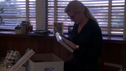 Stepmom vs Stepson Movie Explained in Hindi