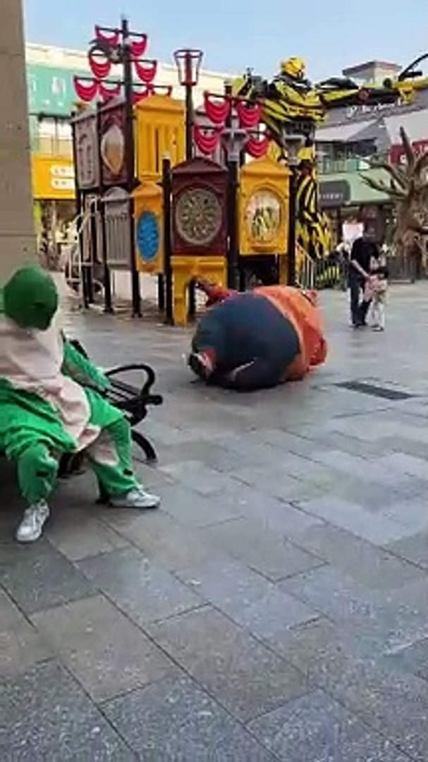 Entertainment Video Clip