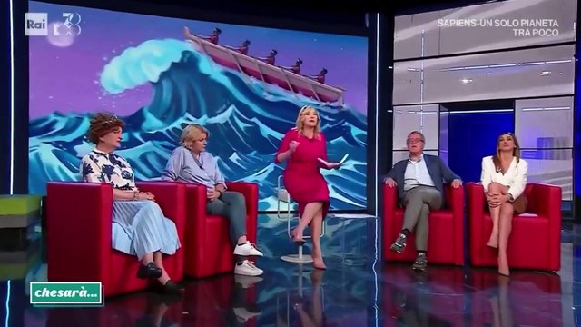 Serena Bortone: «Non parlerei di fascismo se non si inneggiasse alla X Mas», e i saluti finali che sanno di addio