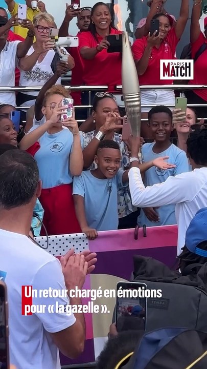 Marie-José Pérec arrive en Guadeloupe avec la flamme olympique