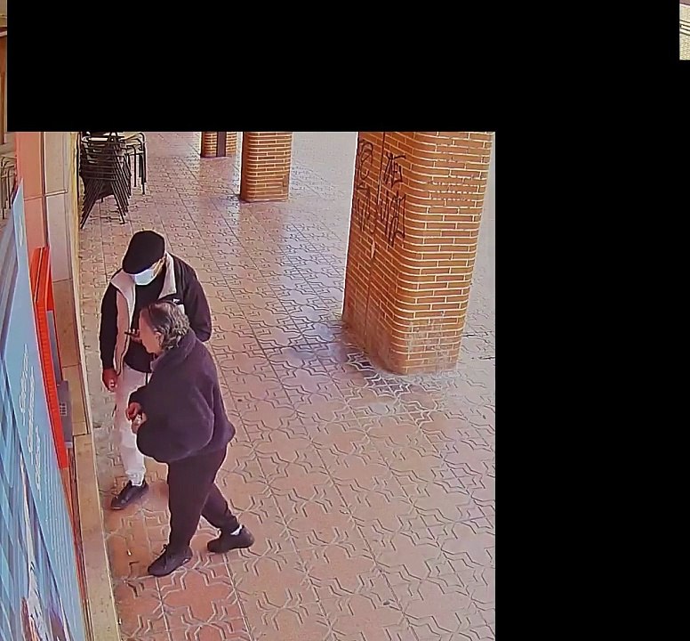 Tres detenidos en la Cañada Real por robar a personas mayores en cajeros automáticos