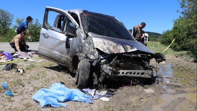 Araç devrildi: 1 kişi öldü, 4 kişi yaralandı