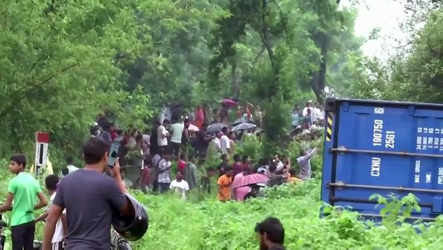 Al menos 15 personas murieron en un choque de trenes en el este de India