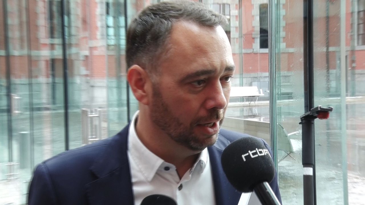Formation wallonne : "Les syndicats seront inévitablement des partenaires de la réussite du redéploiement wallon", d'après Maxime Prévot