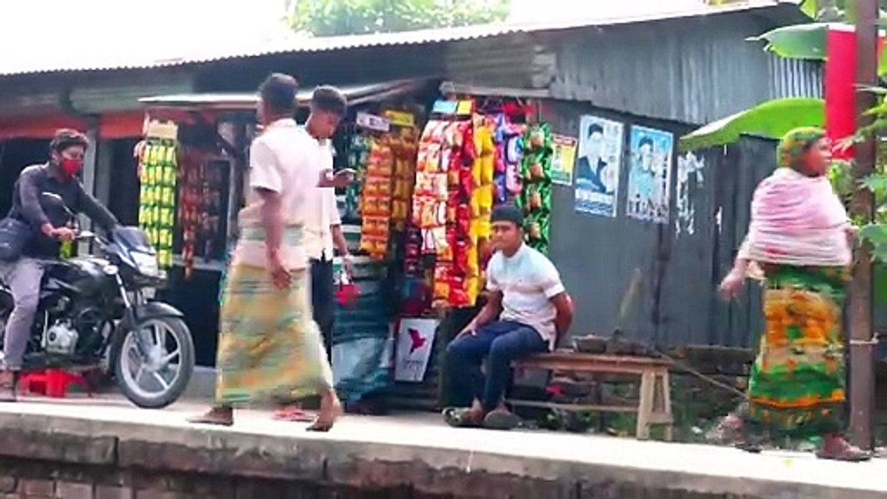 Popping Balloon Blast in Public Seat PRANK __ Update Viral Balloon Blast Prank on Cute Girls Prank_3