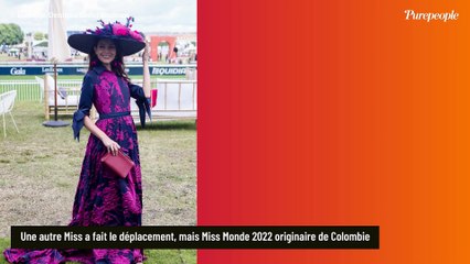 PHOTOS Julien Clerc : Sa fille Vanille fait sensation en posant en combi satinée avec son charmant compagnon