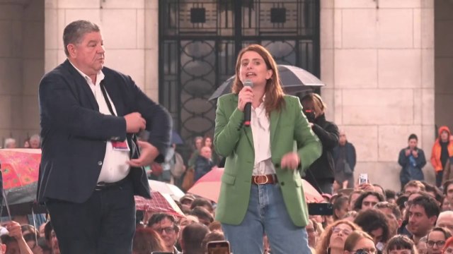 Meeting du Nouveau Front Populaire à Montreuil: Comment on est crédible avec 9 millions de pauvres , s'exclame Marine Tondelier, secrétaire nationale des Écologistes