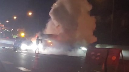 영동고속도로 6대 추돌 사고...6명 병원 이송 / YTN