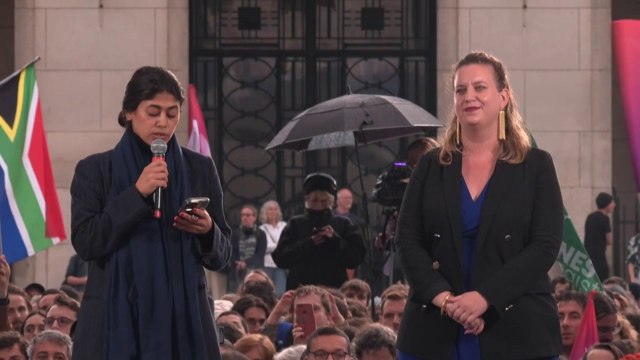 Élections législatives: L'union ne peut pas tenir avec le poison distillé de la trahison , affirme Rima Hassan (LFI) au premier meeting du Nouveau Front populaire