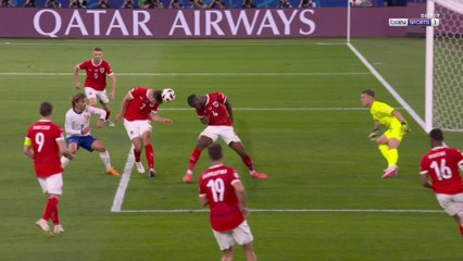 Euro 2024 : Les Bleus ouvrent le score sur un csc !