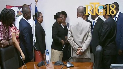 Ketleen Florestal enstale kòm nouvo minis Planifikasyon ak Koperasyon Ekstèn.