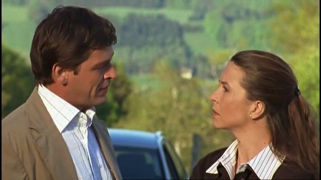 Die Rosenheim-Cops (63) Staffel 5 Folge 9 - Ein Geständnis zu viel