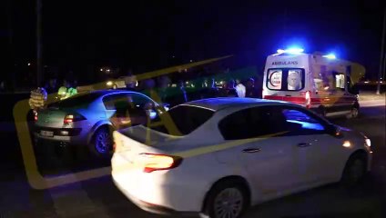 Şanlıurfa’da 3 araç birbirine girdi: Yaralılar var