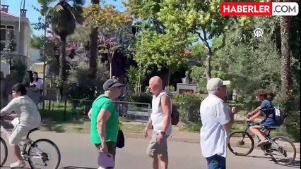 Adalıların "Azmanbüs" tepkisi! İBB'ye yönelik eylemler hız kesmeden sürüyor