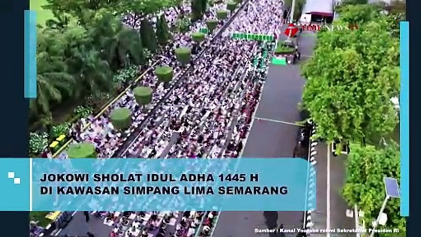 Usai Salat Idul Adha di Simpang Lima Semarang, Jokowi Diajak Warga Berfoto