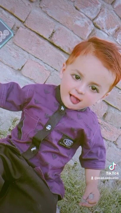 Sarim celebrate  Eid Mubarak jani oyyyyy