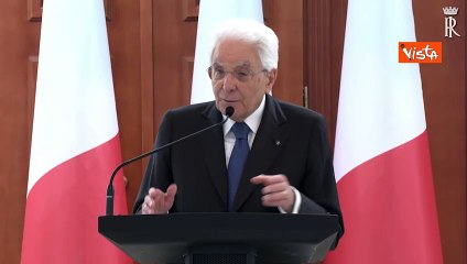 Mattarella: "Anche in Italia atti di disinformazione russa"