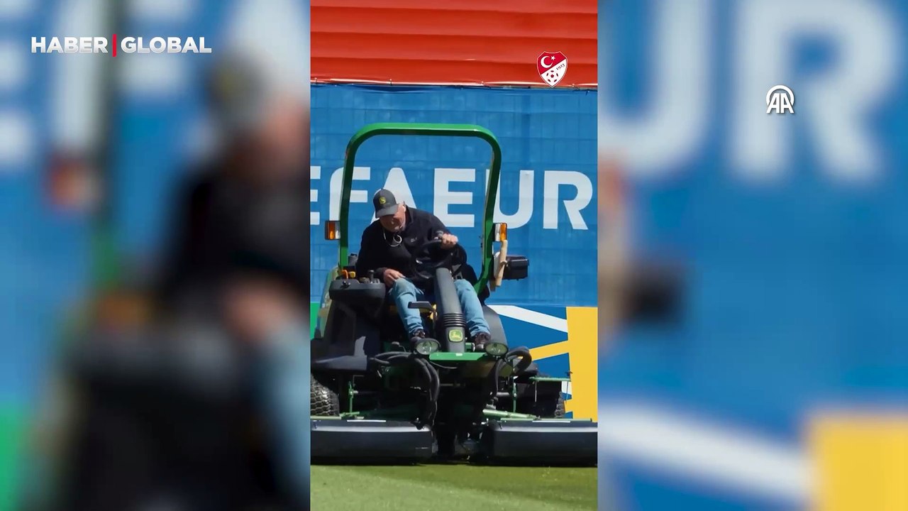 TFF'den Montella'ya doğum günü kutlaması