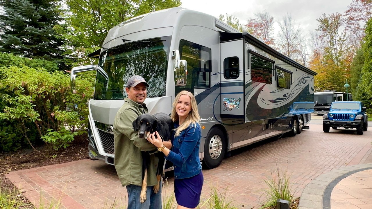 "I'm in a 22-year age gap - we travel round the US in our RV"