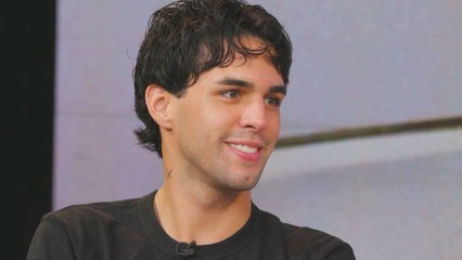 Stephen Sanchez’s “Until I Found You” Success, ‘Angel Face’ Deluxe Album & More | Billboard News