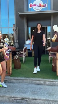 Высокая баскетболистка