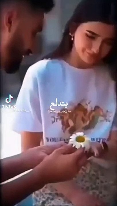 يتدلع براحته