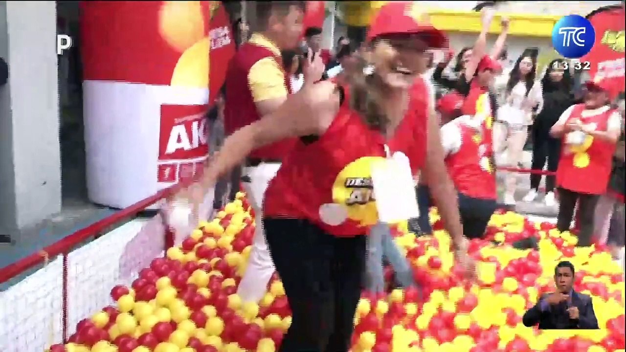 Supermercados AKÍ realizó la final del “Desafío AKÍ” y regaló un auto nuevo