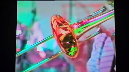 SAMANTHA SANG - Resurrection Shuffle (The Bert Newton Show July 10, 1989)