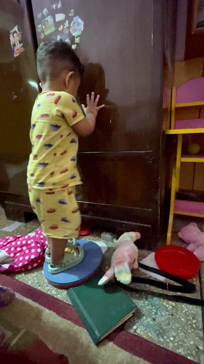 Umar is worrying about his health 