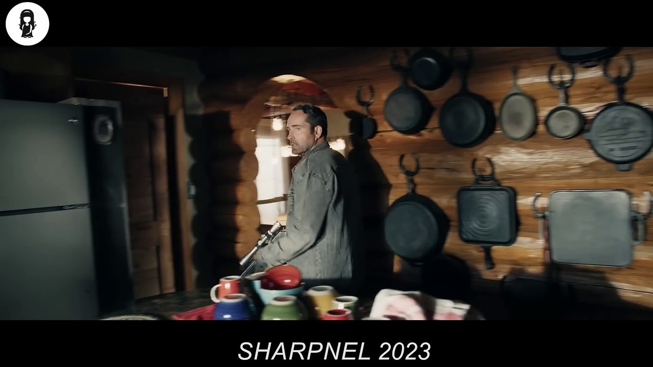 Kidnappers Don't Know The Girl They're Partying With Is A U.S. Army General's Daughter