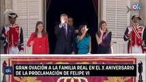 Gran ovación a la Familia Real en el X aniversario de la proclamación de Felipe VI
