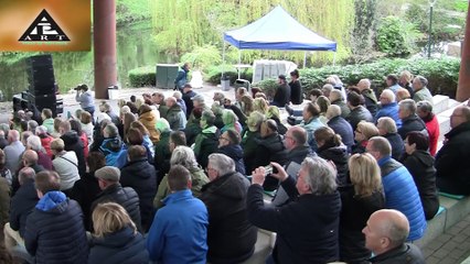 8. Cooking with Knopfler  tell me some Chances