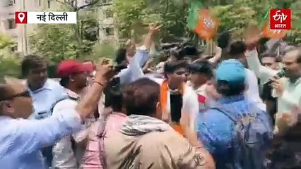 पानी की समस्या को लेकर दिल्ली भाजपा ने बुध विहार में निकाला पैदल मार्च, केजरीवाल सरकार को घेरा - Delhi water crisis
