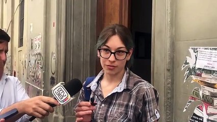 I maturandi di Firenze dopo la prima prova: «Ho scelto di parlare della guerra»