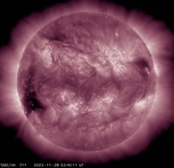 Amazing One-Week Time-Lapse Capturing A Gigantic Coronal Hole On Sun Via NASA's Solar Dynamic Observatory