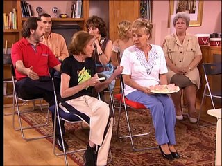 Aqui no hay quien viva 2x14 Erase un apoyo vecinal