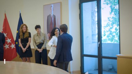Almeida recibe a los ganadores de los Premios Ondas
