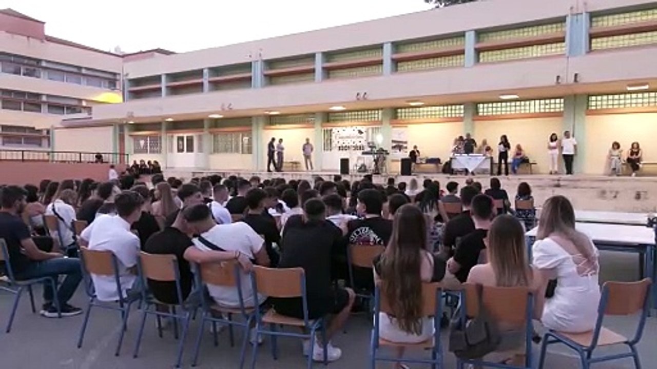 Τελετή αποφοίτησης στο 4ο Γενικό Λύκειο Λαμία...