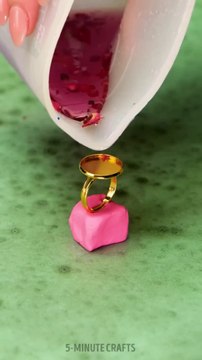 Kawaii Crafts- Making Cute Creations with Epoxy Resin and Polymer Clay #Shorts