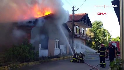 Kocaeli'de müstakil ev alevler içinde kaldı