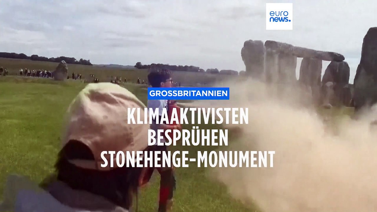 'Just Stop Oil': Klimaaktivisten besprühen Stonehenge mit orangener Farbe