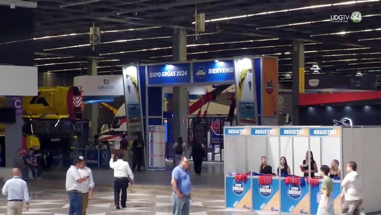 Gruyeros acusan pasividad y complicidad de autoridades en "lucha" contra grúas piratas